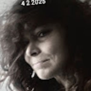 Meet your Posher, Georgeana